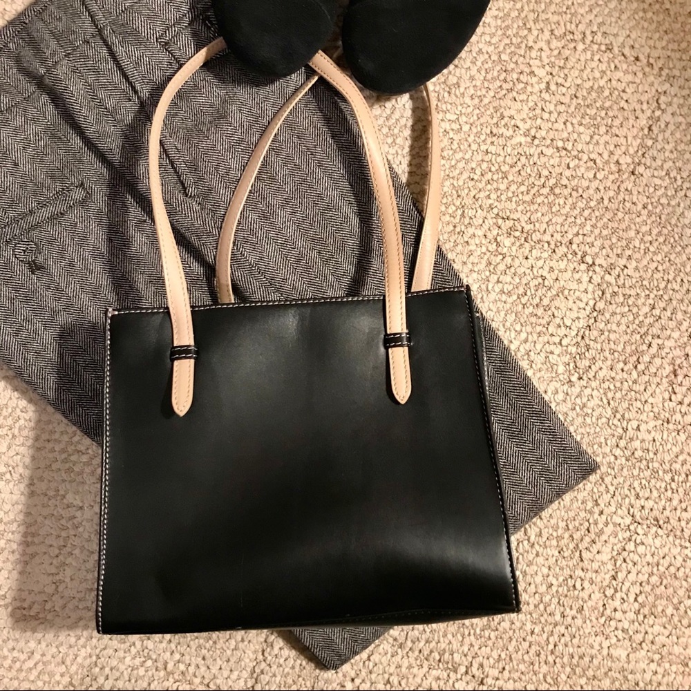 ANN TAYLOR LOFT Black Leather Purse w/Beige Straps